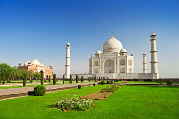Same day Taj Mahal Tour from Delhi by private car
