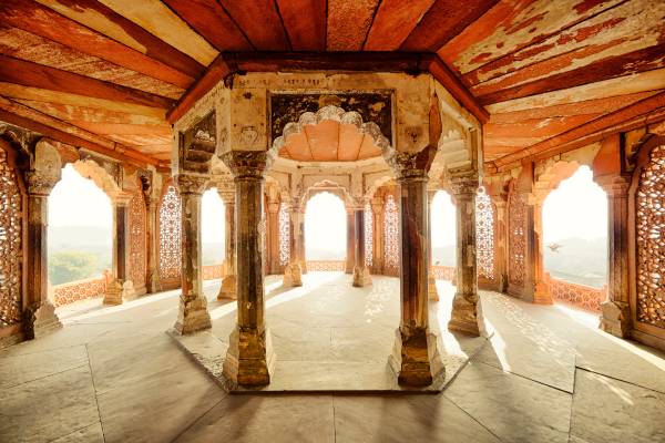 Explore Delhi Agra Jaipur with a 5 Days Golden Triangle Tour Package