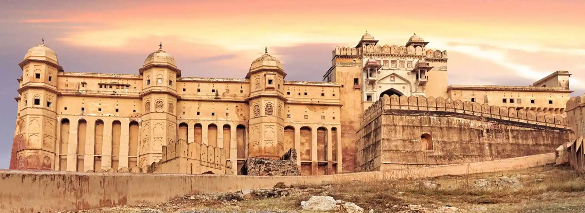 Jaipur Tour By Train From Delhi