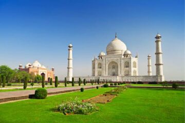Same day Taj Mahal Tour from Delhi by private car