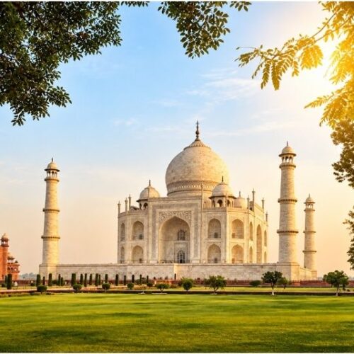 Taj Mahal Tour From Delhi by Superfast Train