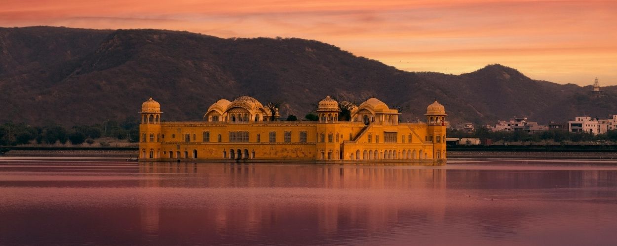Golden Triangle Travel Guide