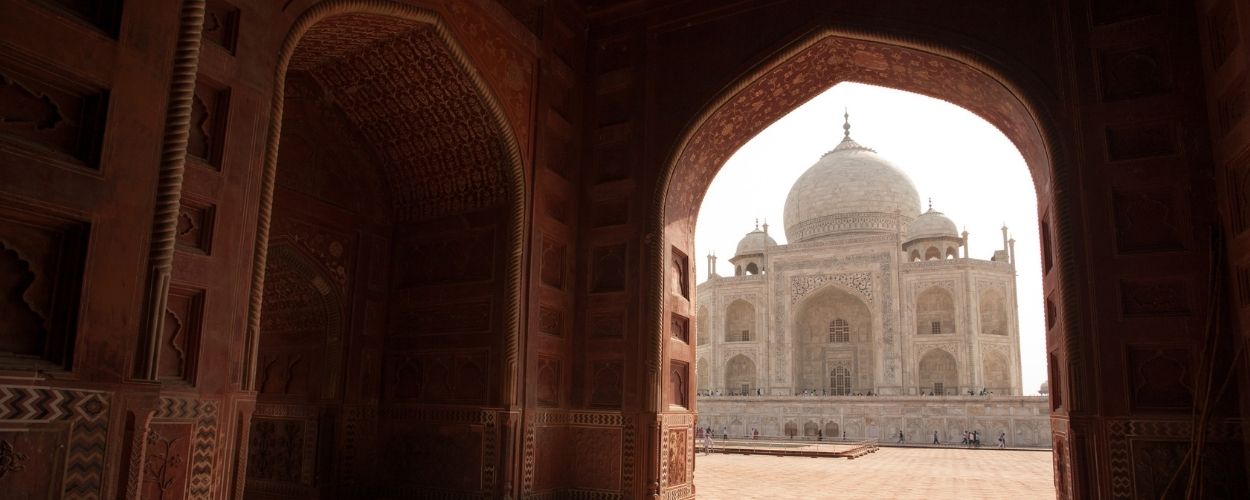 Taj Mahal Sunrise vs Sunset