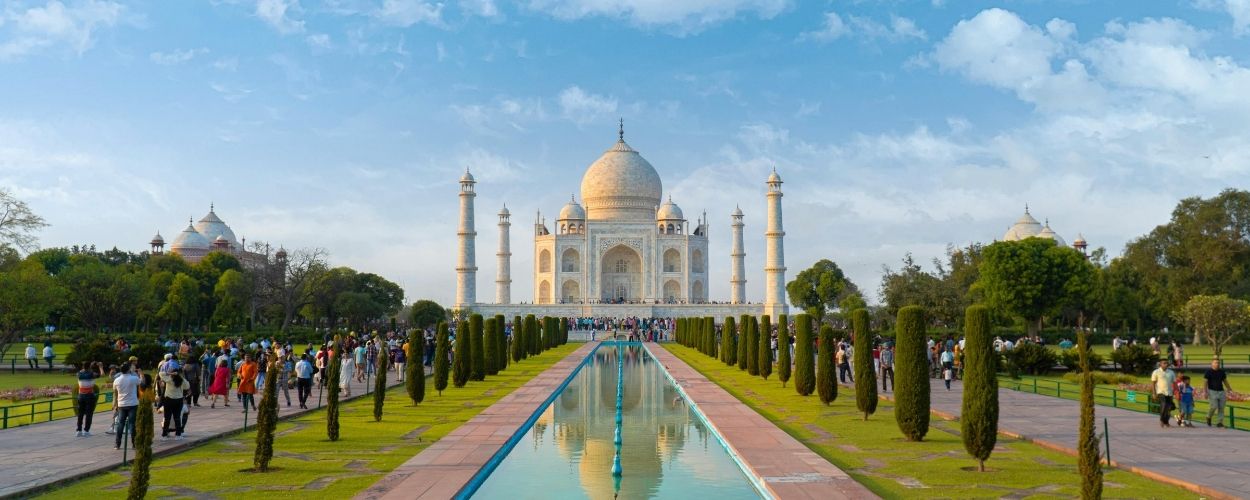 Taj Mahal Tour Booking Tips